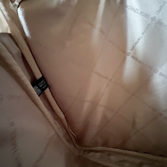 Michael Kors Jet Set Travel Large Laptop Case MK Light Cream Multi - Picture 11 of 11